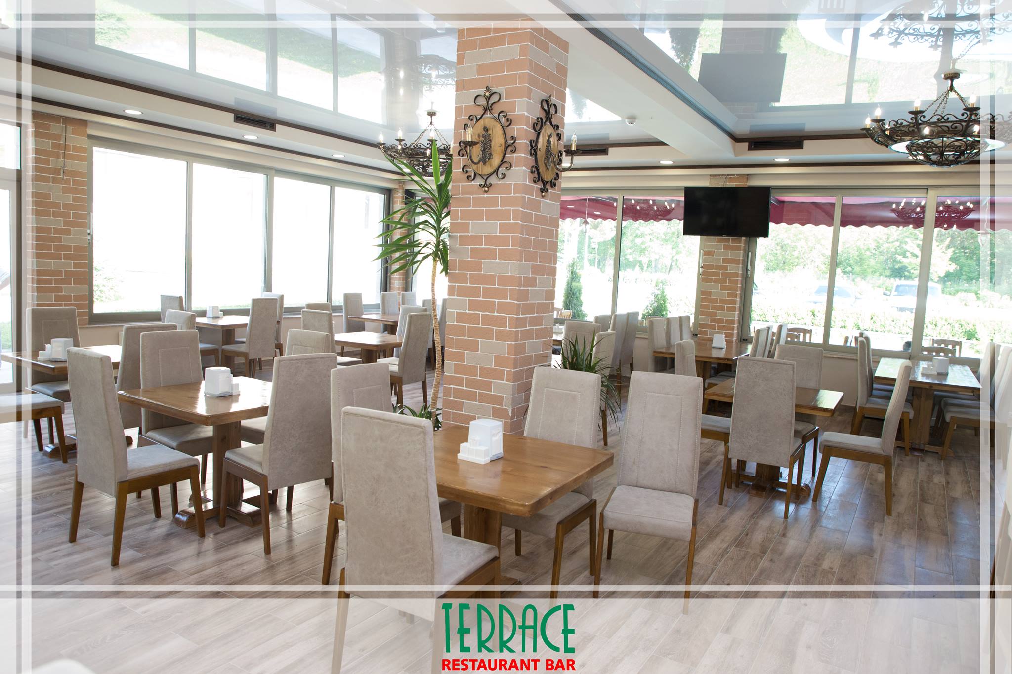 event-image