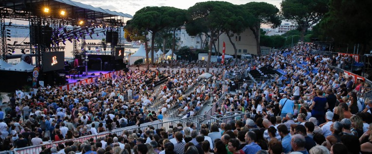 event-image