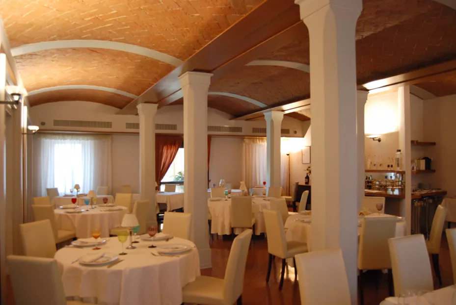 event-image