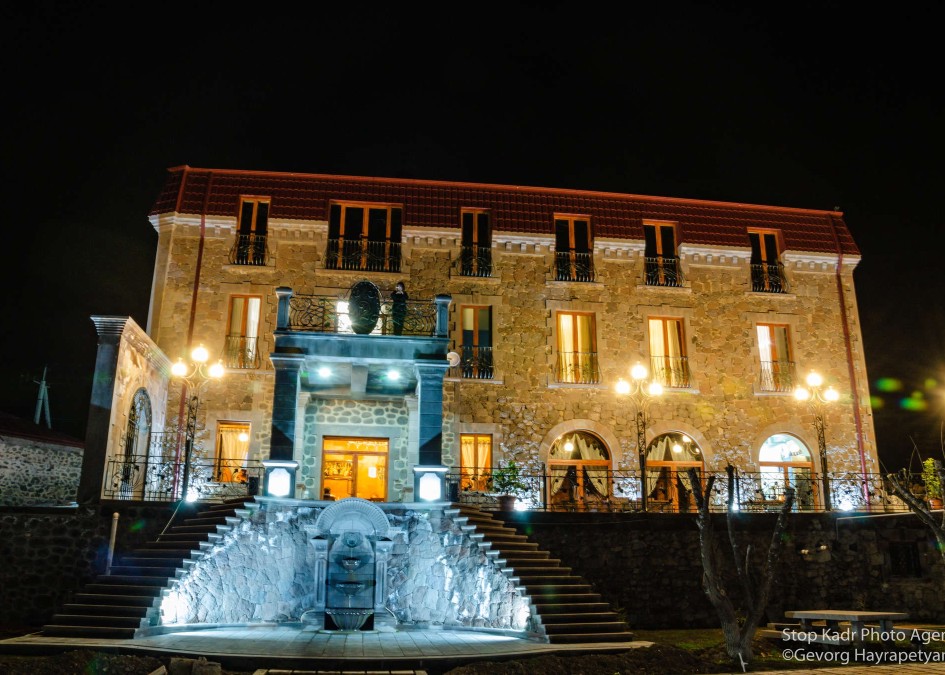 event-image