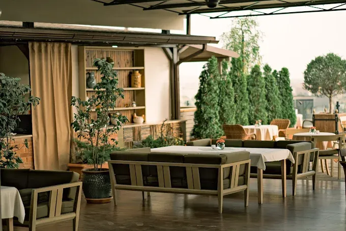 event-image