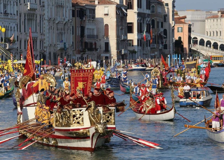 event-image