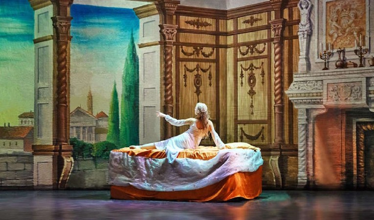 event-image